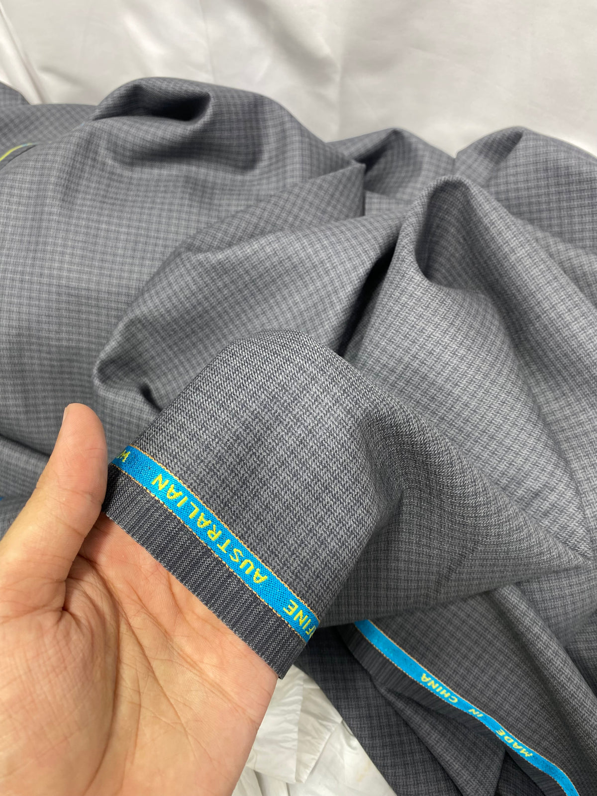 Luxury Wool Touch 16
