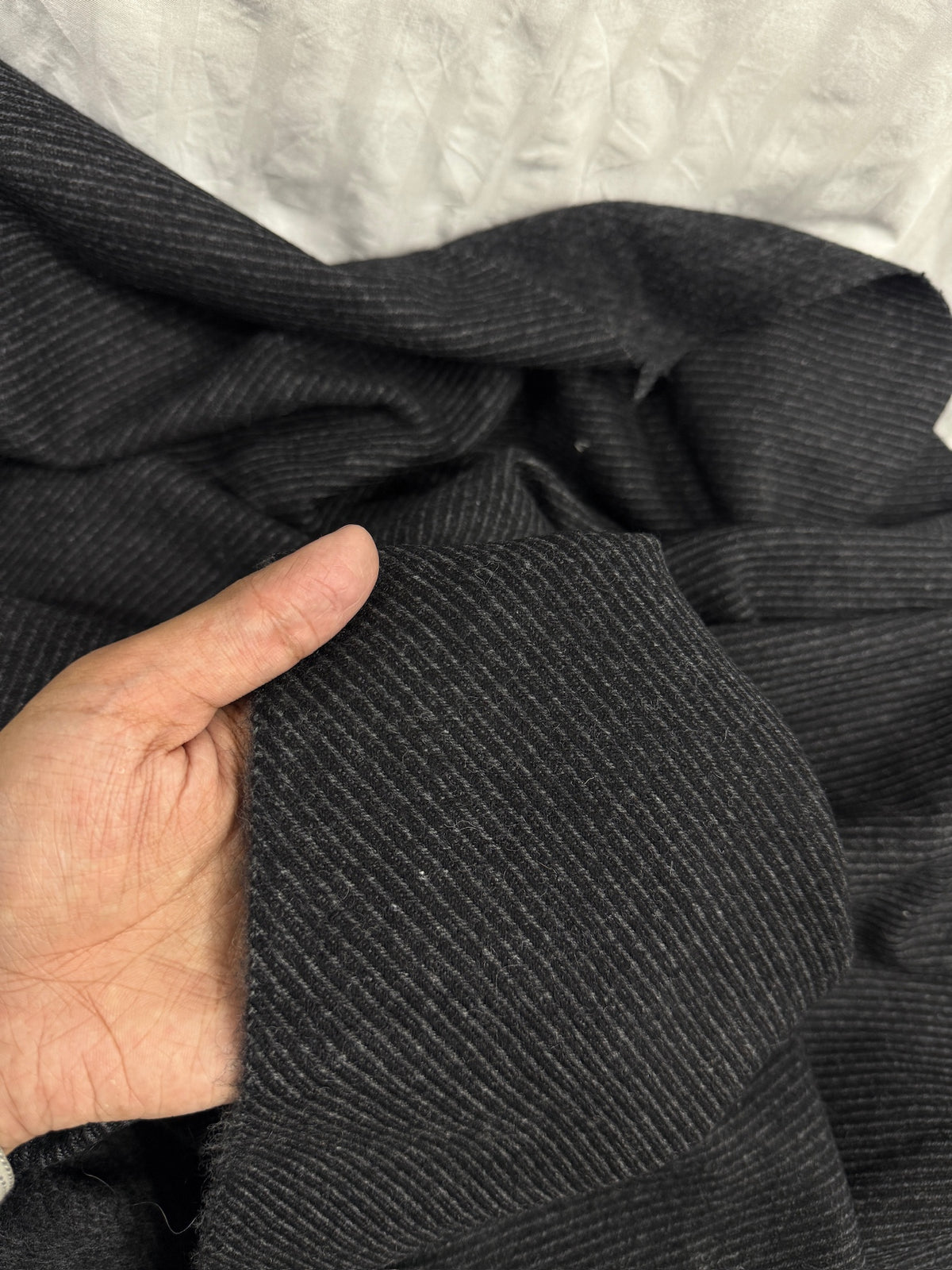 Luxury Wool Waistcoat (Japan/Korea) 28