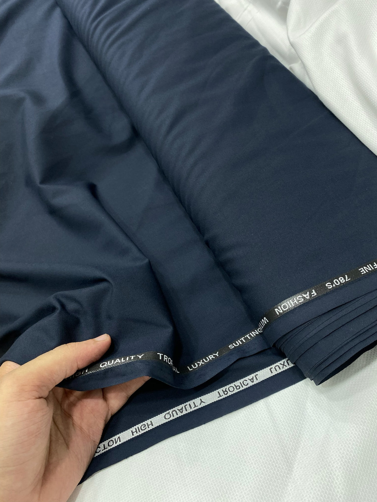 Tropical Suiting Light Weight